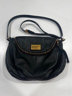 Marc by Marc Jacobs Classic Q Natasha crossbody bag in black pebbled leather